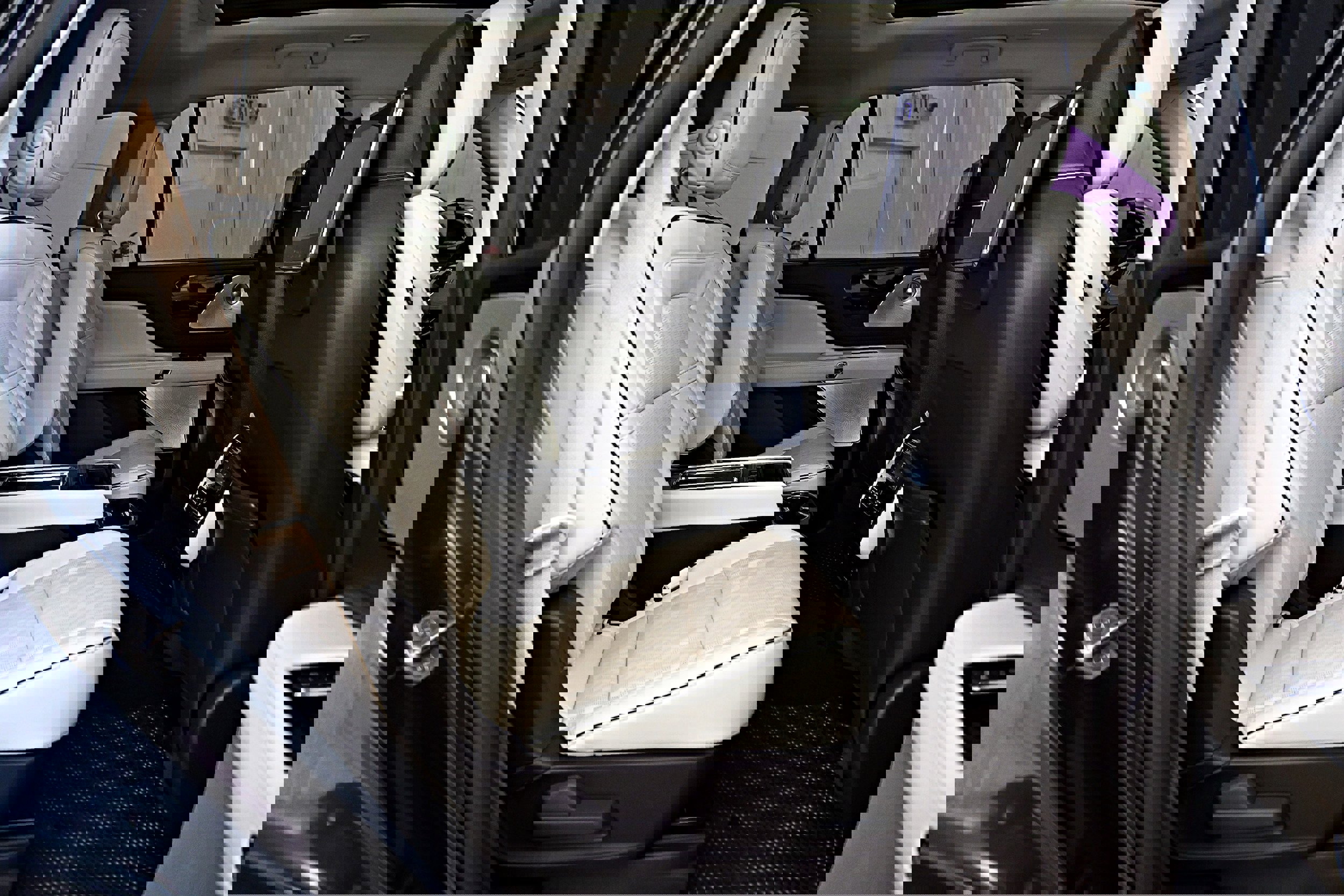 Used 2020 Lincoln Aviator Black Label w/ Dynamic Handling Package image 33