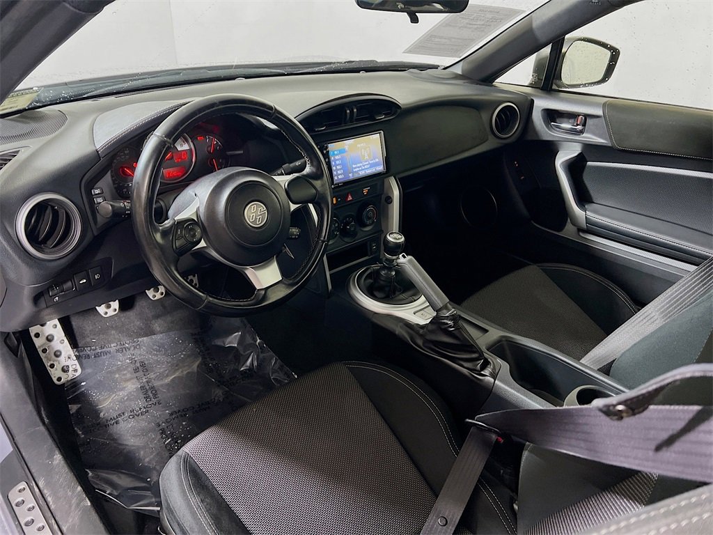 Certified 2017 Toyota 86 image 10