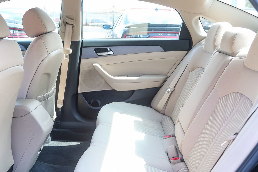 Used 2018 Hyundai Sonata SEL w/ Tech Package 02 image 19