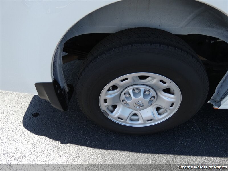 Used 2021 Nissan NV 2500 SV RWD image 17