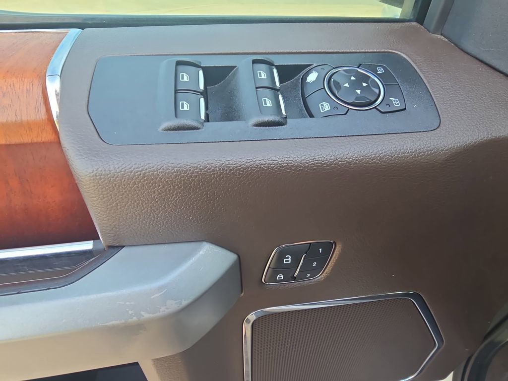 Used 2020 Ford F150 King Ranch w/ Equipment Group 601A Luxury AWD/4WD image 28