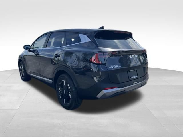 Certified 2026 Kia Sportage LX FWD image 6