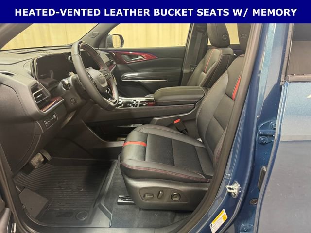 New 2026 Chevrolet Traverse RS w/ LPO, Floor Liner Package image 16