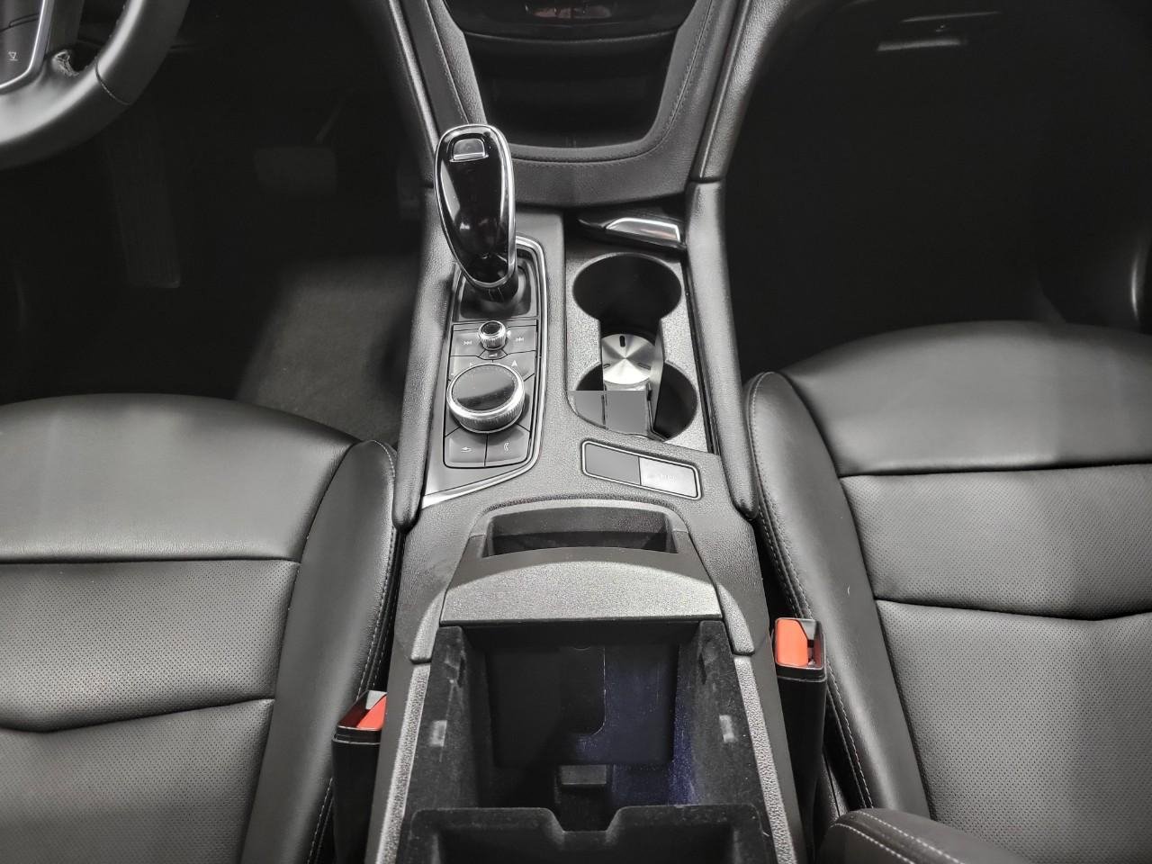 Certified 2025 Cadillac XT5 Premium Luxury image 17