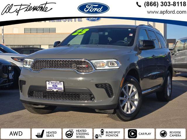 Used 2023 Dodge Durango SXT image 1