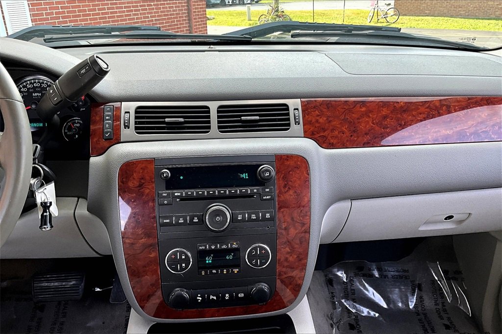 Used 2013 Chevrolet Silverado 3500 LTZ w/ LTZ Plus Package image 19