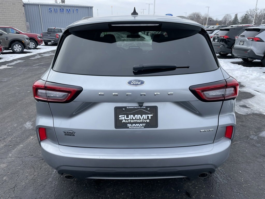 Used 2024 Ford Escape ST-Line image 34