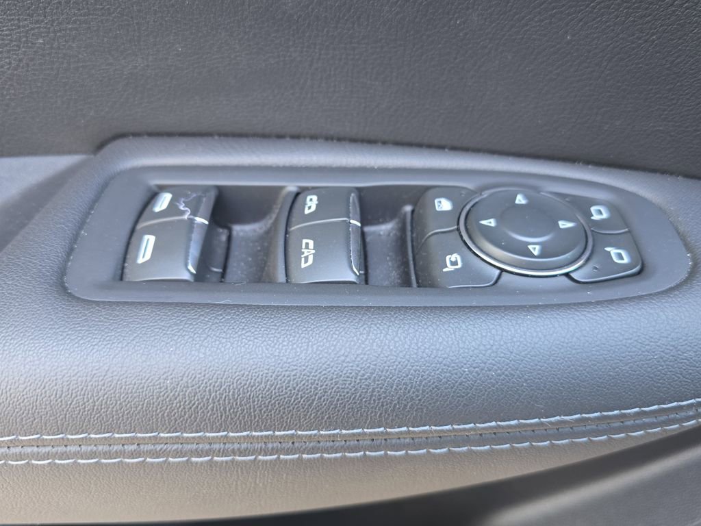 Used 2024 Cadillac XT5 Sportv w/ Technology Package image 27