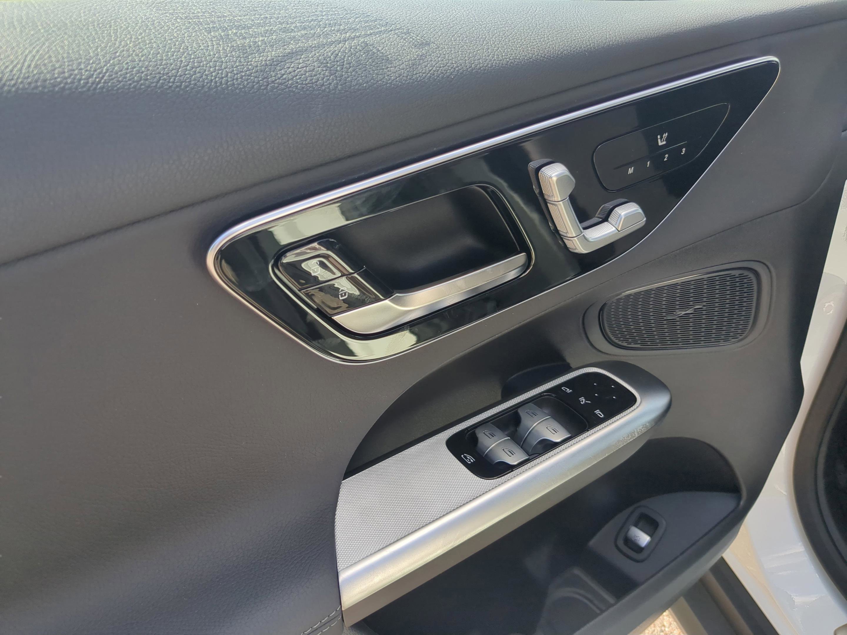 Certified 2026 Mercedes-Benz GLC 300 image 18