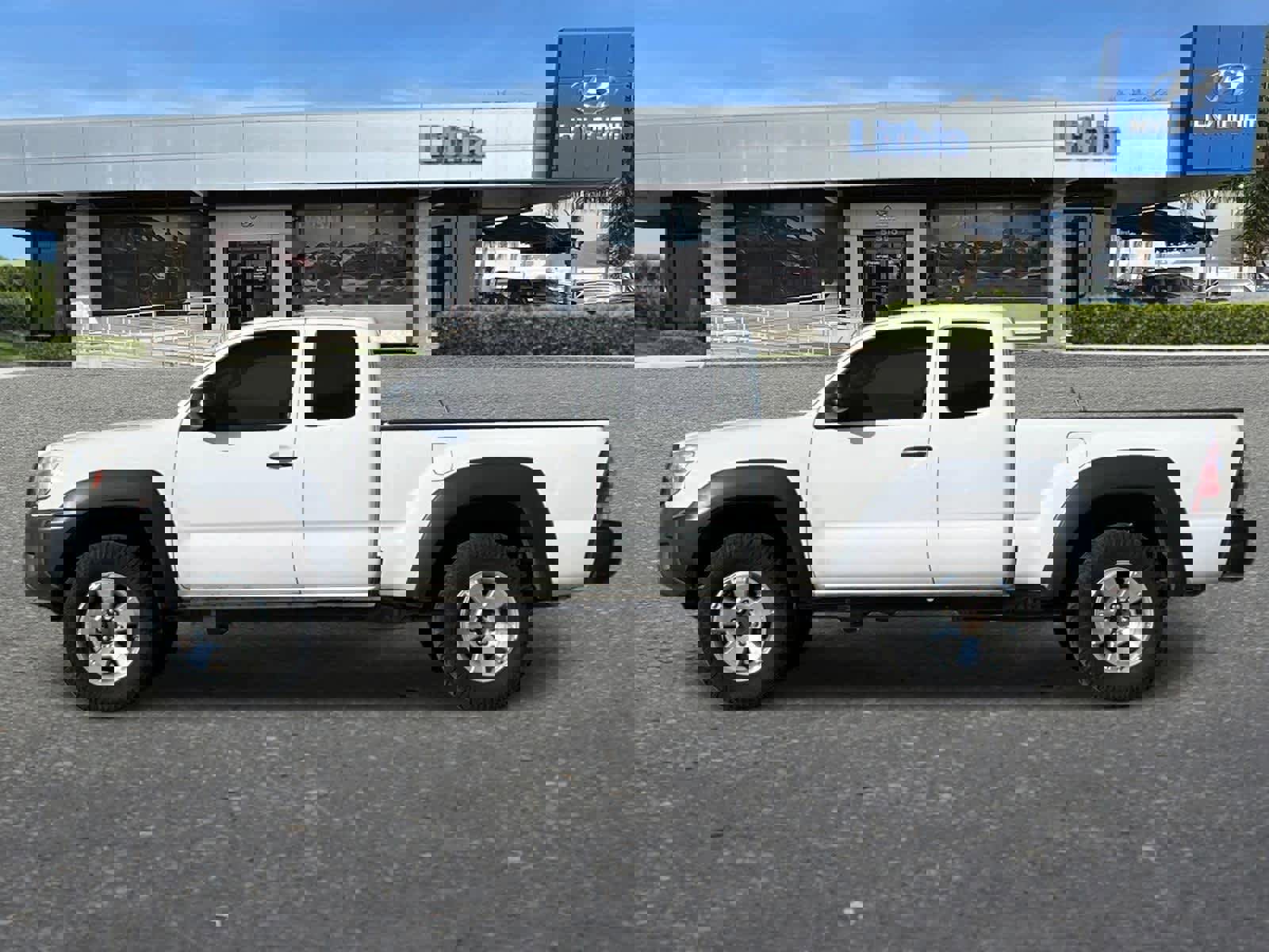 Used 2015 Toyota Tacoma 4x4 Access Cab image 6