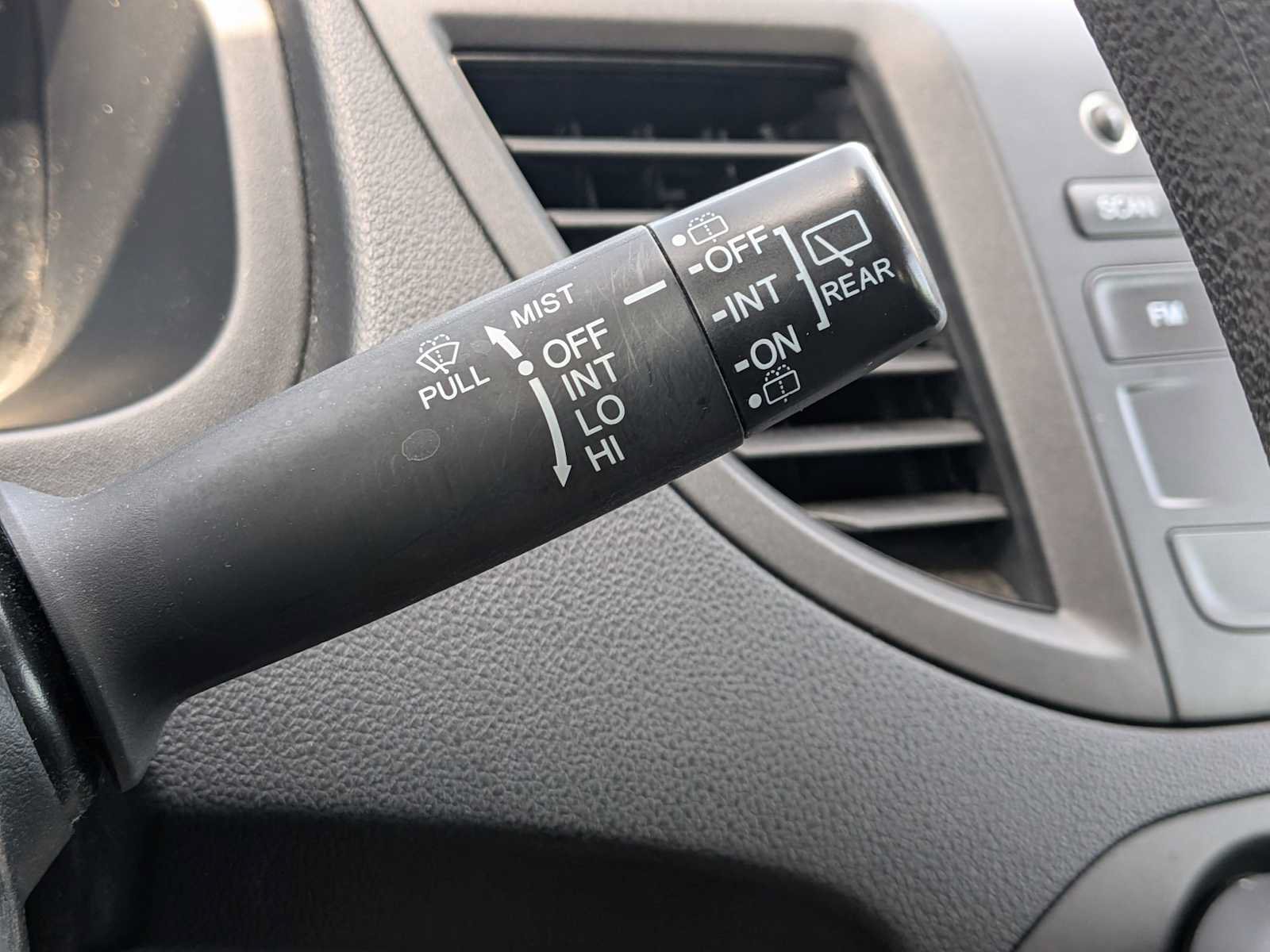 Used 2014 Honda CR-V LX image 24