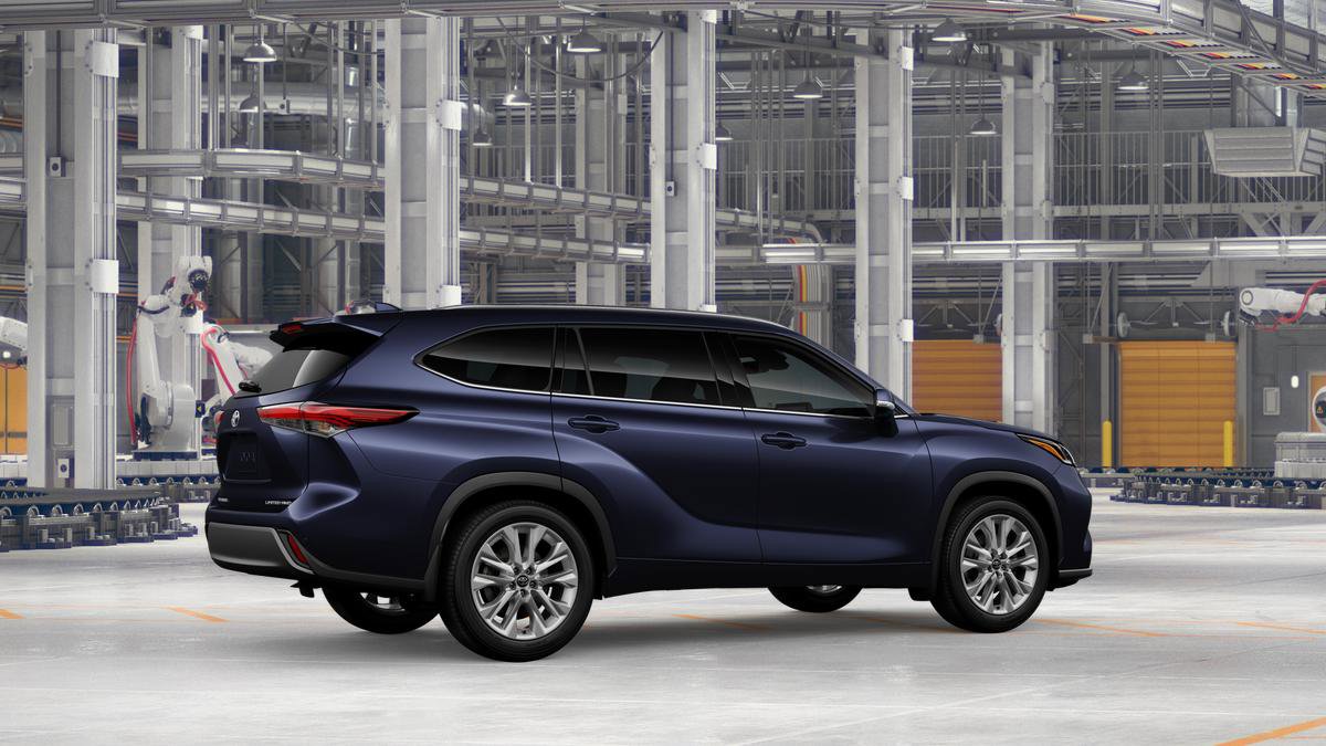 New 2026 Toyota Highlander Limited image 13