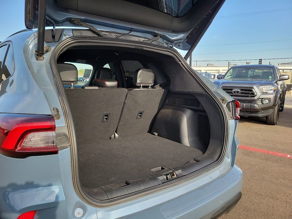 Used 2024 Ford Escape ST-Line w/ Tech Pack #1 image 6