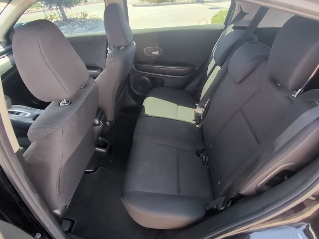 Used 2016 Honda HR-V LX image 26