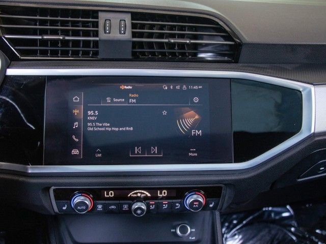 Used 2022 Audi Q3 2.0T Premium image 16