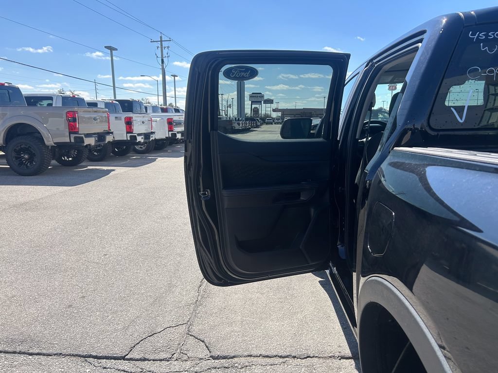 New 2026 Ford Ranger XLT w/ Equipment Group 301A High AWD/4WD image 15