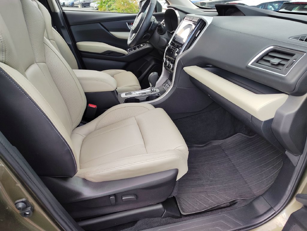 Used 2022 Subaru Ascent Limited w/ Technology Package AWD/4WD image 35
