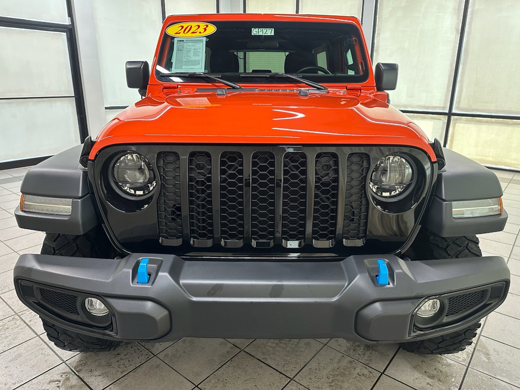 Used 2023 Jeep Wrangler Unlimited w/ Cold Weather Group image 12