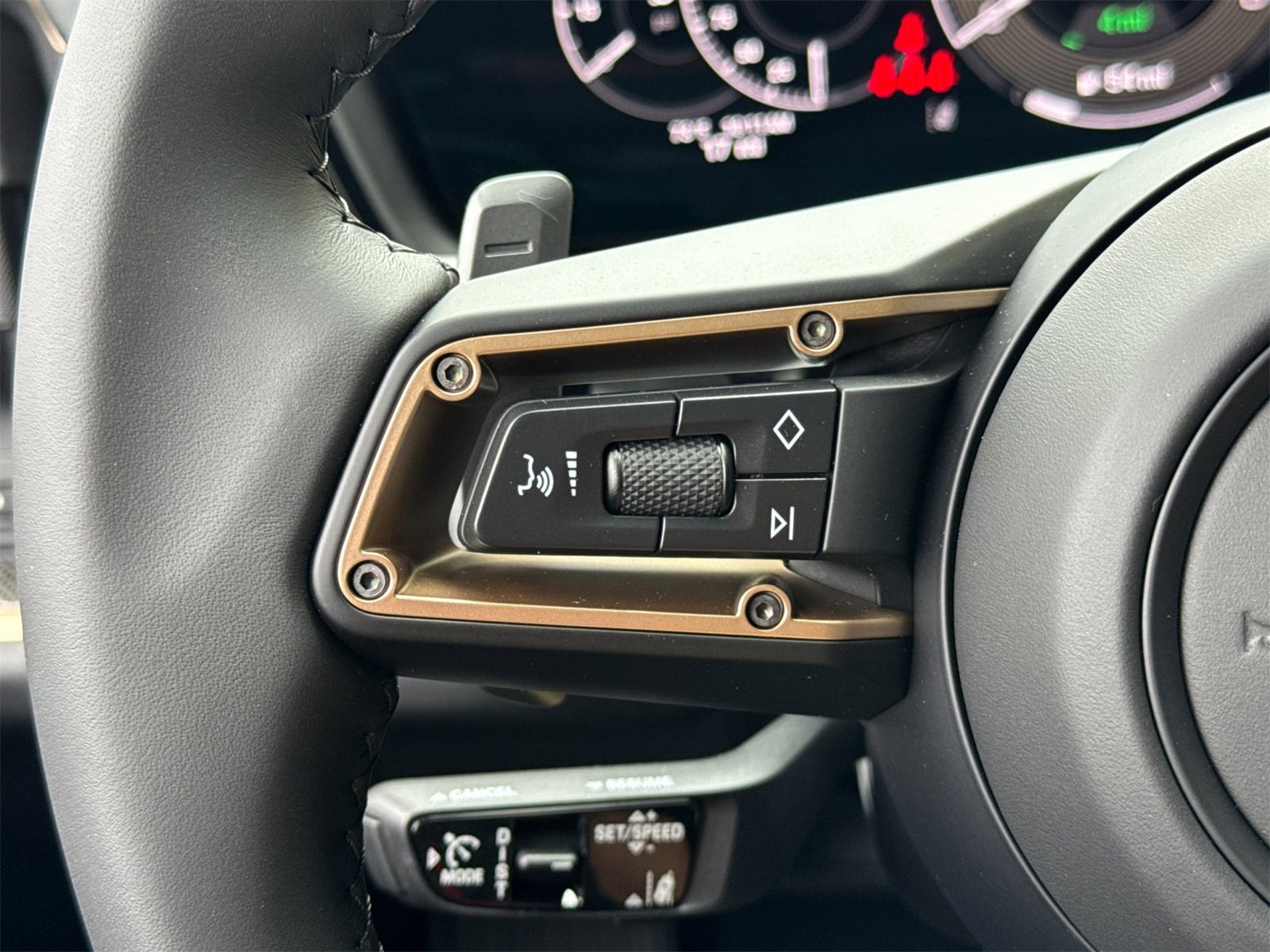 New 2026 Porsche Cayenne Turbo image 26