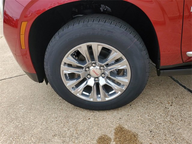 New 2026 GMC Yukon Denali w/ Sun & Power Step Package image 4