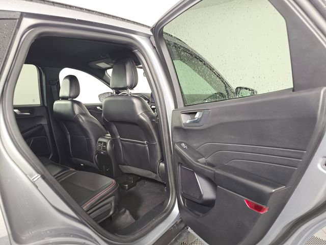 Used 2023 Ford Escape ST-Line image 15