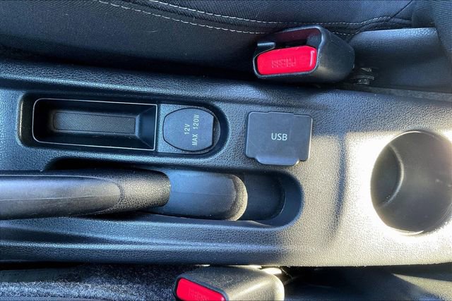 Used 2014 Nissan Versa Note SV w/ Sport Value Package image 33