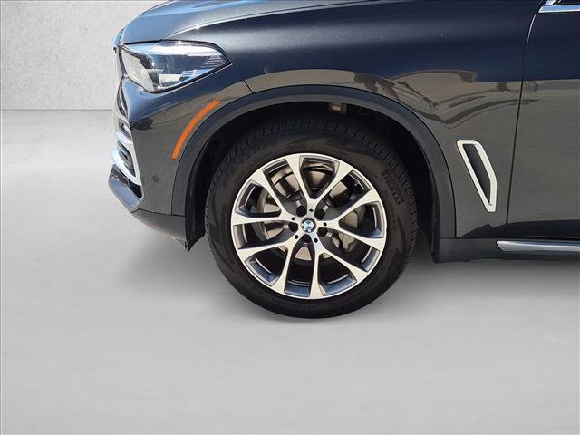 Used 2019 BMW X5 xDrive40i w/ Convenience Package AWD/4WD image 14