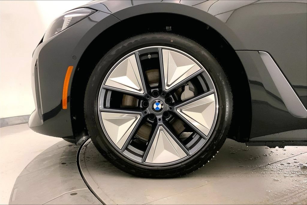 New 2026 BMW i4 xDrive40i w/ Premium Package AWD/4WD image 9