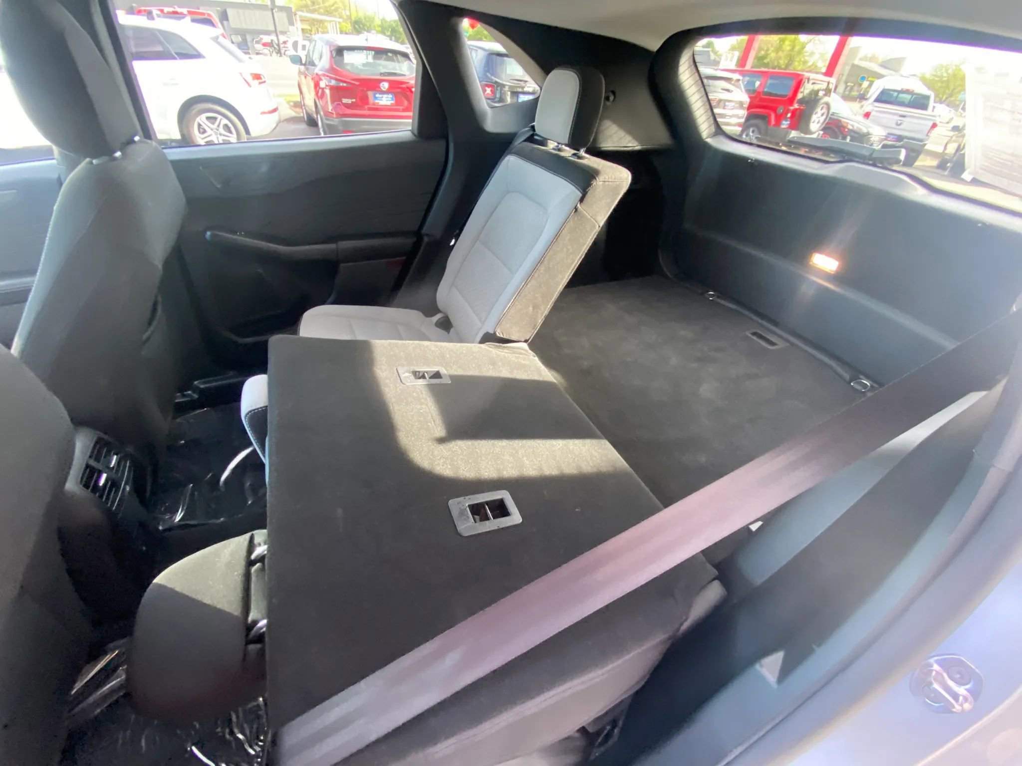 Used 2023 Ford Escape Active w/ Tech Pack #1 AWD/4WD image 24