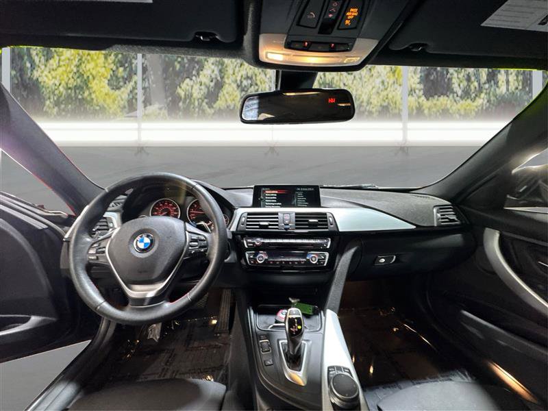 Used 2017 BMW 330i xDrive Sedan image 24