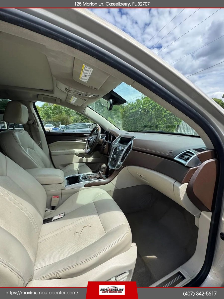 Used 2010 Cadillac SRX Luxury FWD image 10