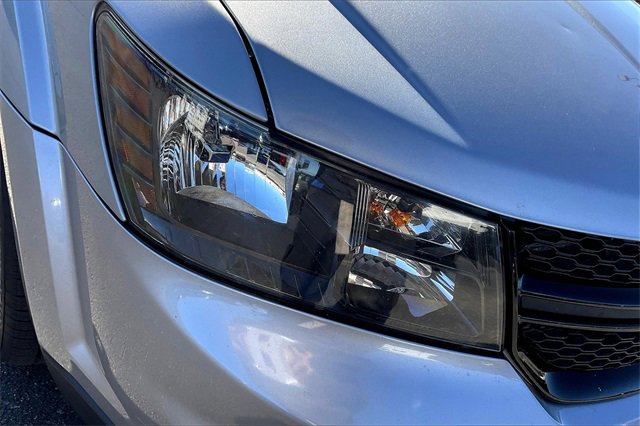 Used 2020 Dodge Journey Crossroad image 32