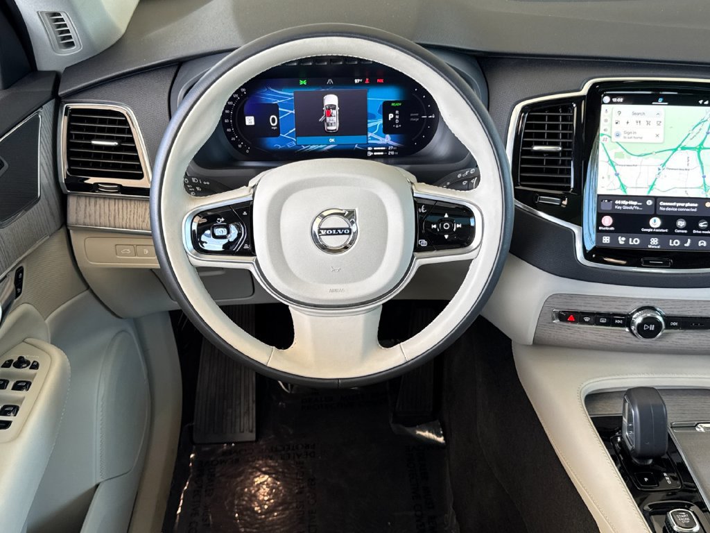 Certified 2025 Volvo XC90 T8 Plus w/ Protection Package Premier AWD/4WD image 13