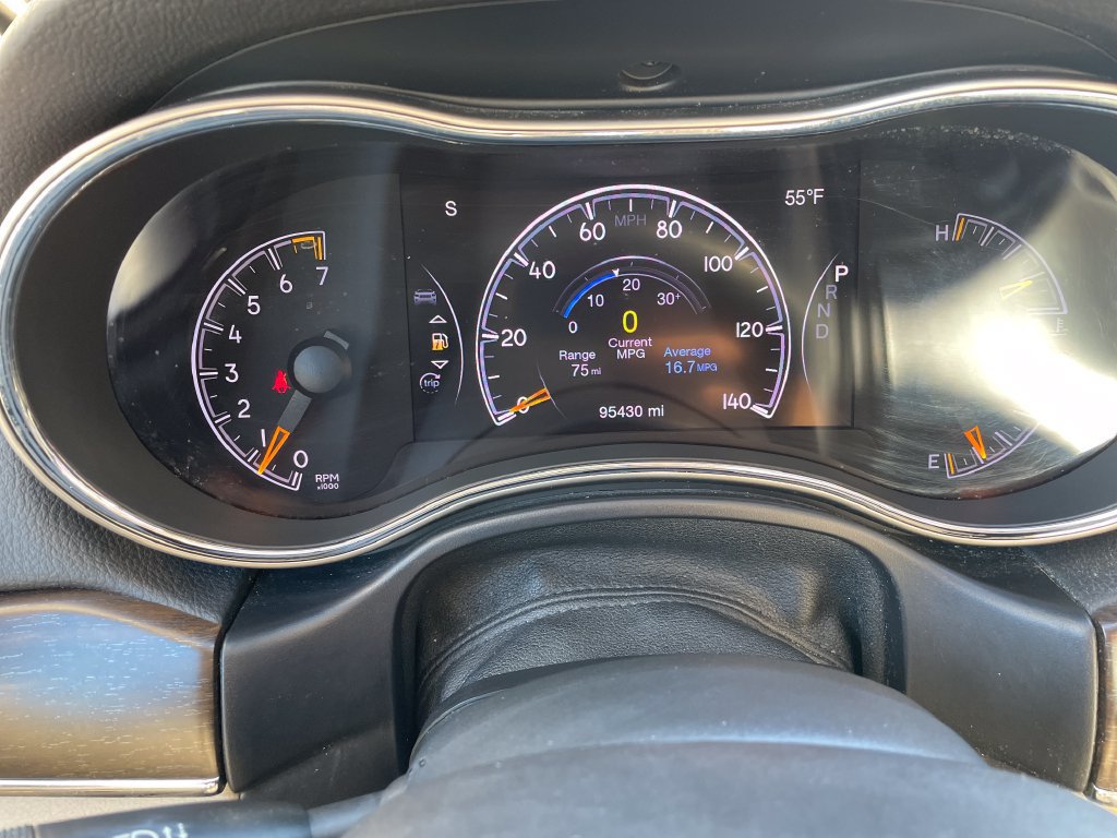 Used 2017 Jeep Grand Cherokee Limited AWD/4WD image 17