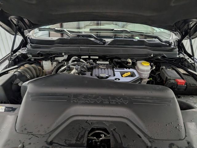 Used 2025 RAM 2500 Laramie image 30