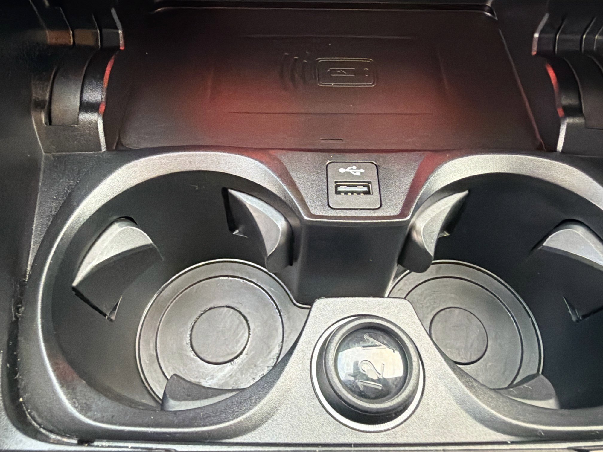 Used 2025 BMW 230i Coupe w/ M Sport Package image 29