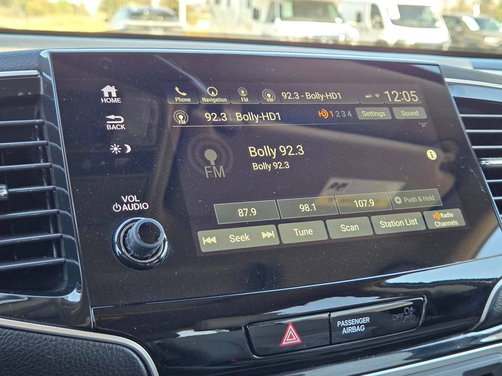 Used 2019 Honda Pilot Touring image 21