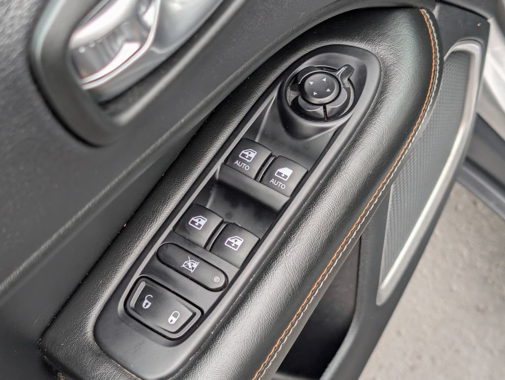 Used 2020 Jeep Compass Latitude w/ Safety & Security Group FWD image 19