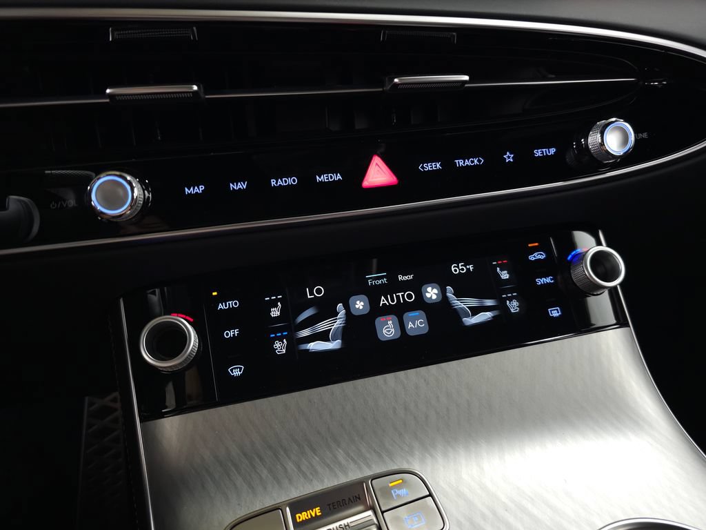 New 2026 Genesis GV70 2.5T Sport Prestige AWD/4WD image 26