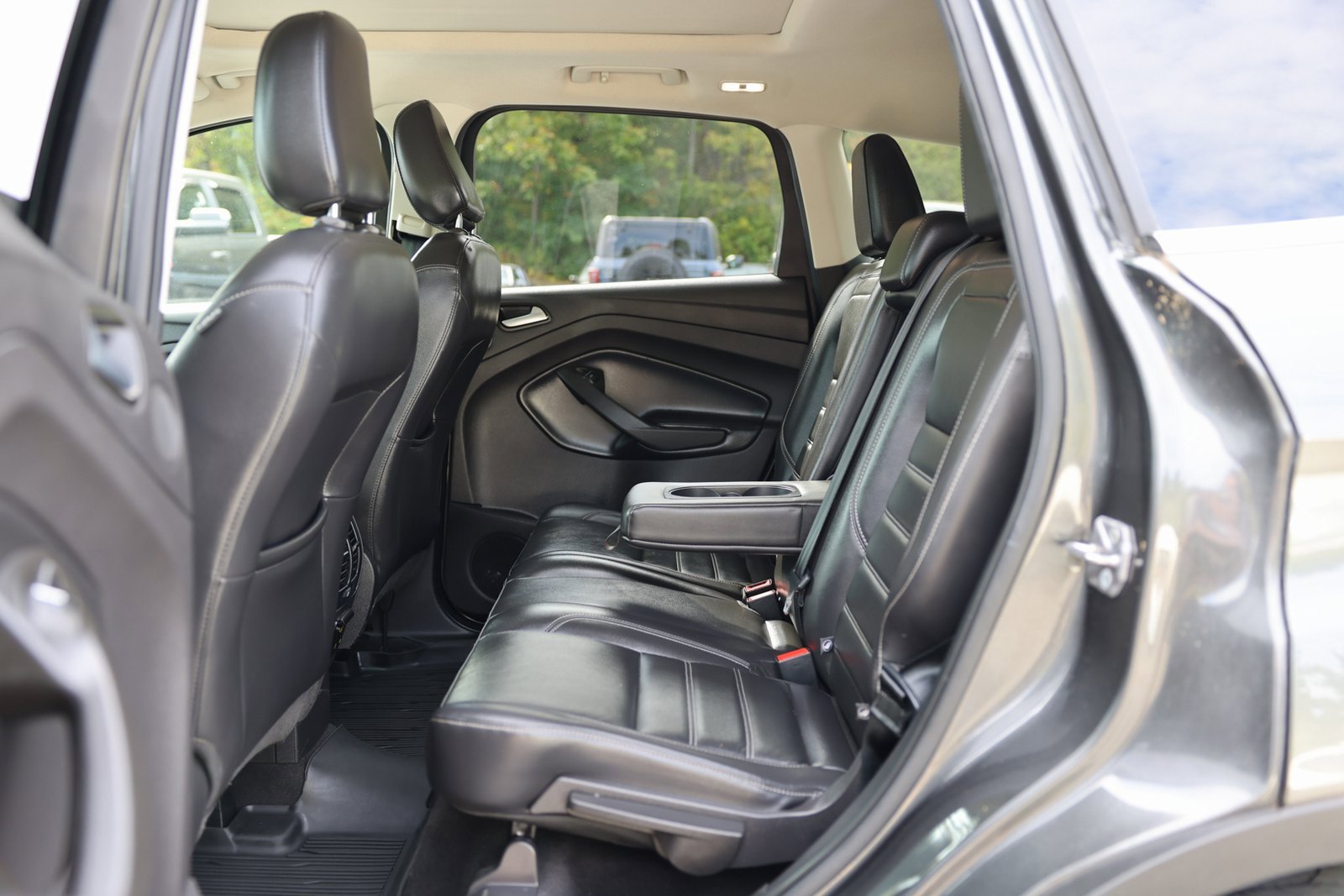 Certified 2019 Ford Escape Titanium image 14