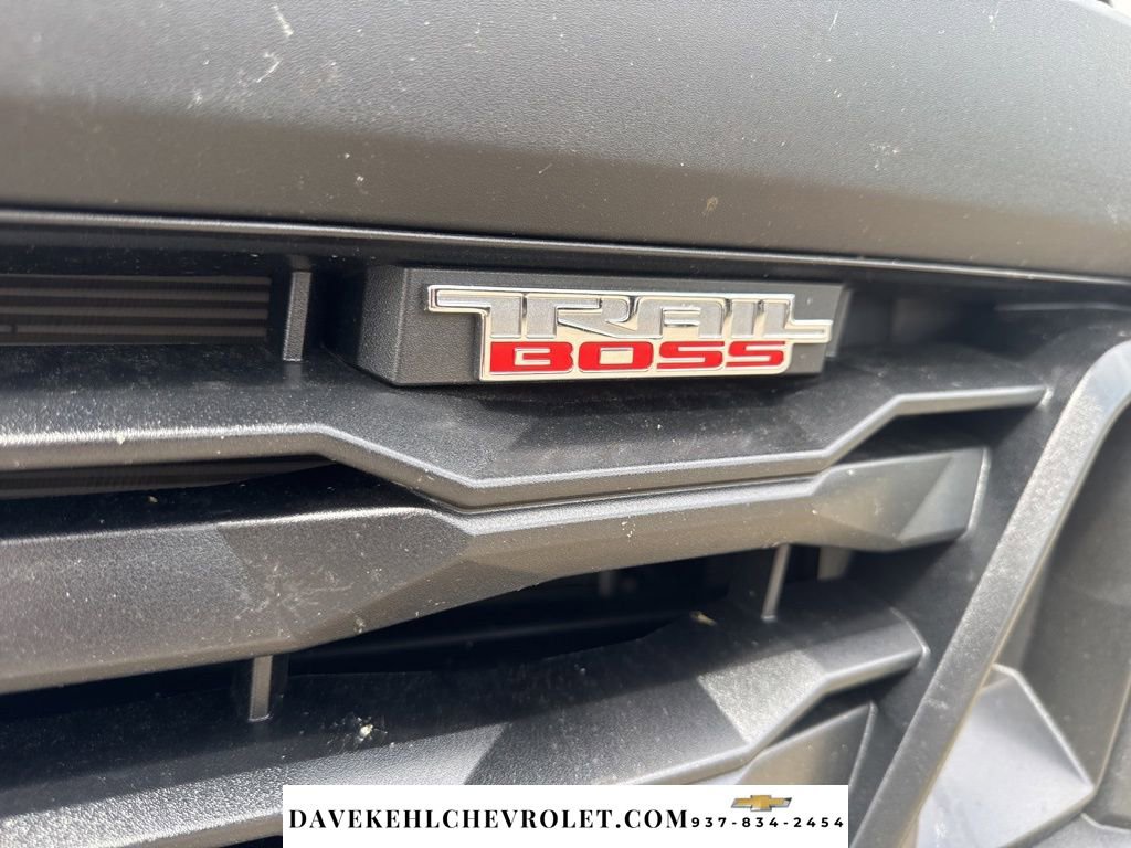 Used 2024 Chevrolet Colorado Trail Boss w/ Technology Package image 47