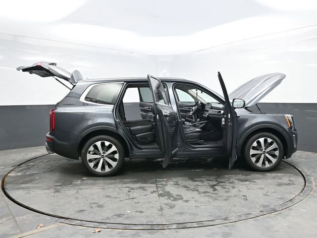 Used 2020 Kia Telluride S image 47