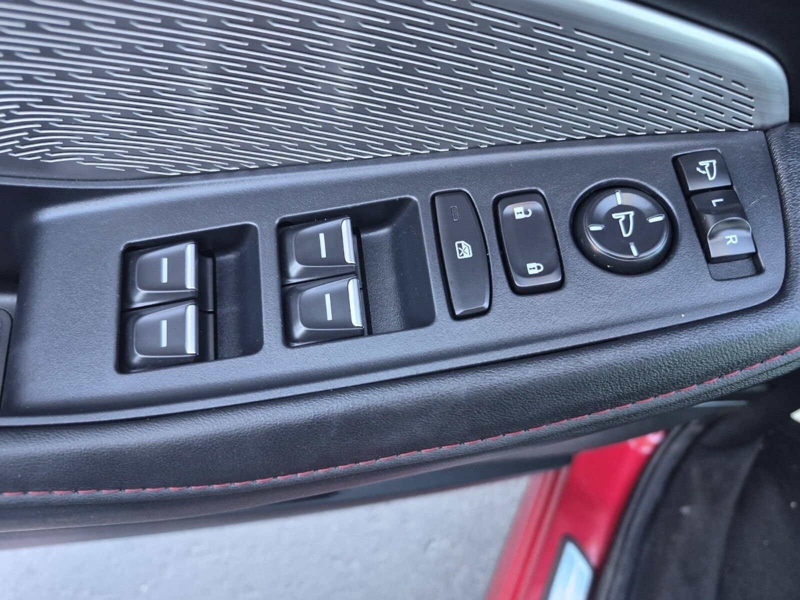 Used 2024 Acura MDX A-Spec AWD/4WD image 17