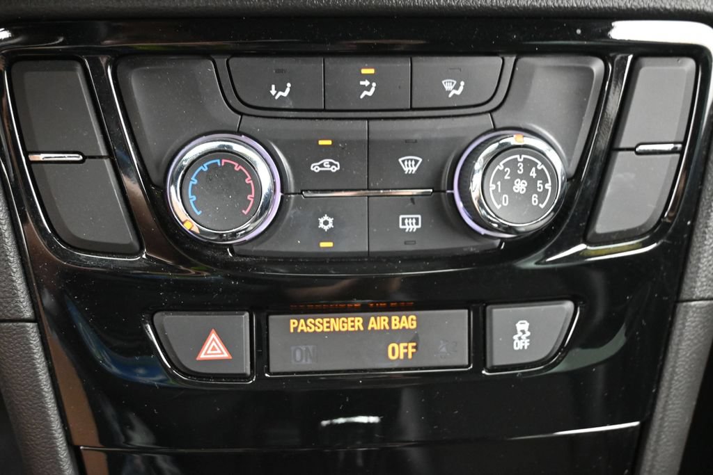 Used 2019 Buick Encore Preferred FWD image 20