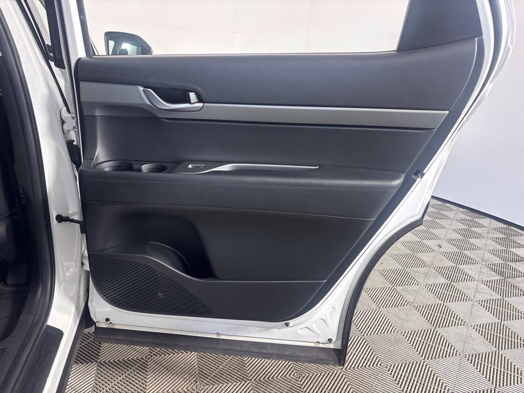 Used 2025 Hyundai Palisade SEL FWD image 19