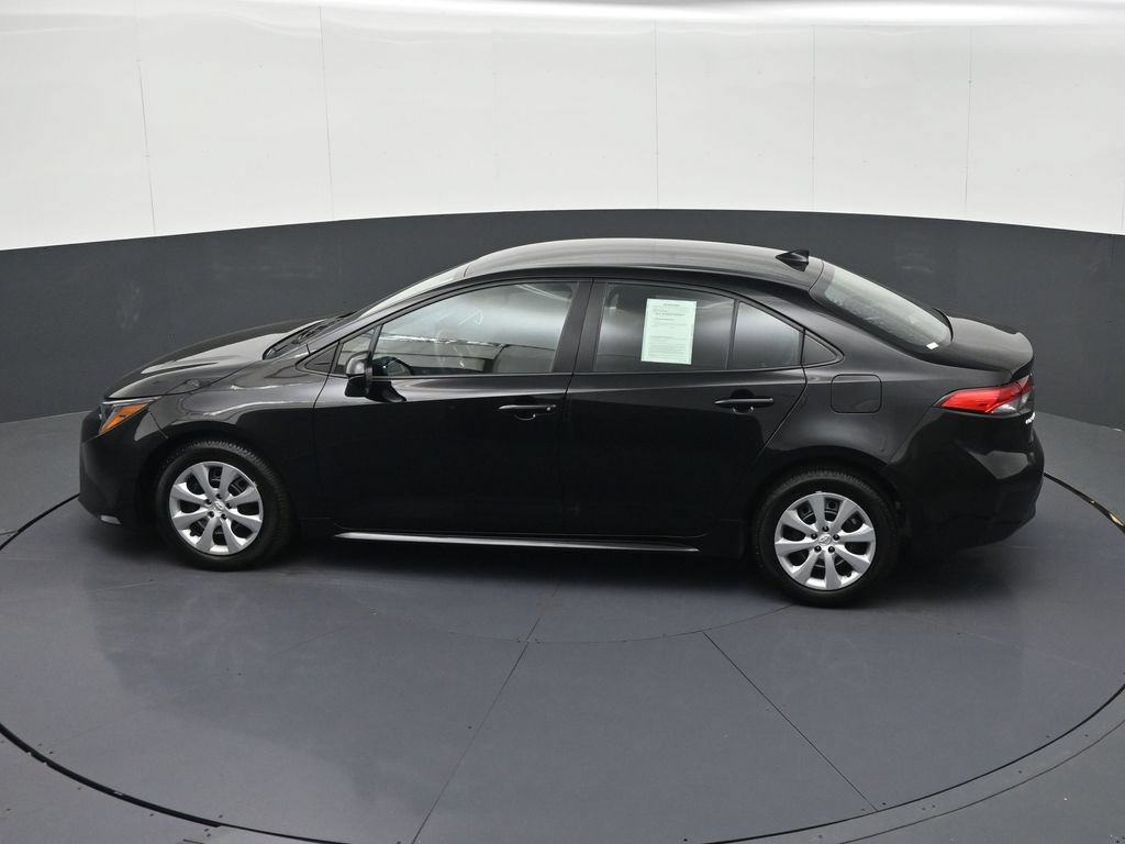 Used 2024 Toyota Corolla LE FWD image 22