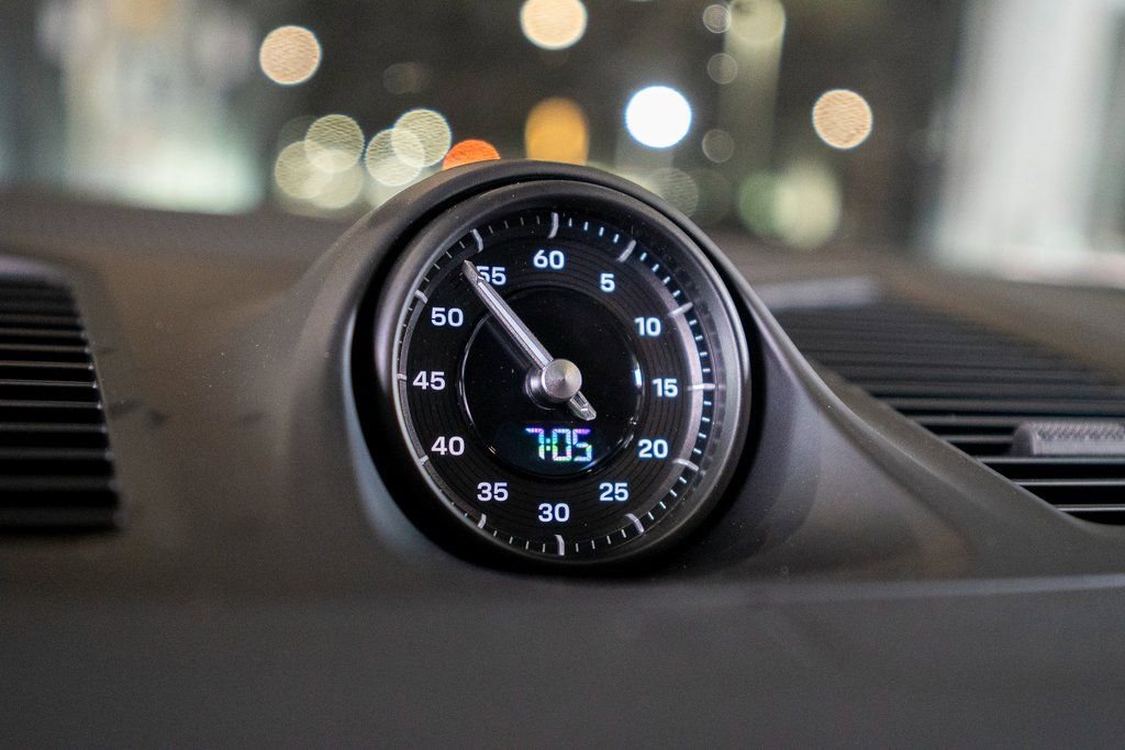 New 2026 Porsche Cayenne GTS image 37