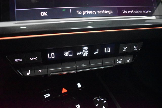 Used 2023 Audi Q4 e-tron Premium Plus w/ Premium Plus AWD/4WD image 16