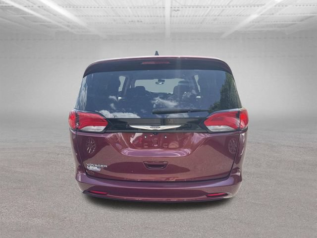Used 2023 Chrysler Voyager LX FWD image 6