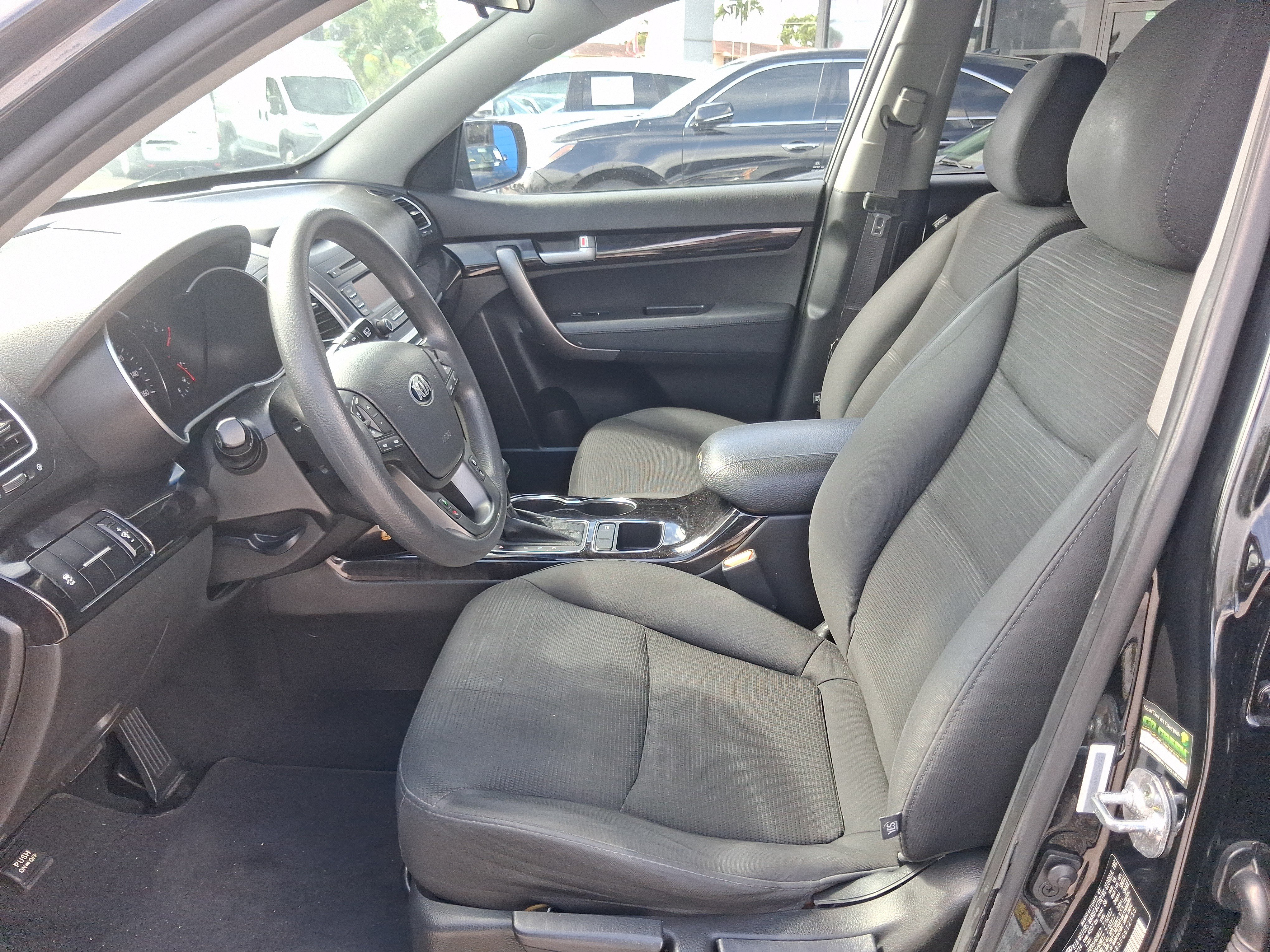 Used 2015 Kia Sorento LX FWD image 10